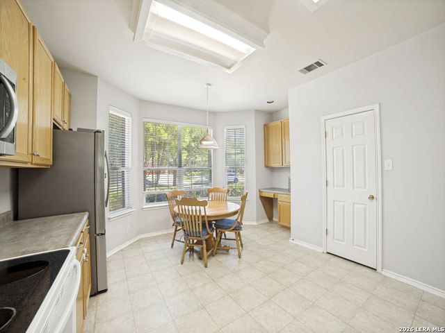 8811 Redwood Bend, Helotes, TX 78023
