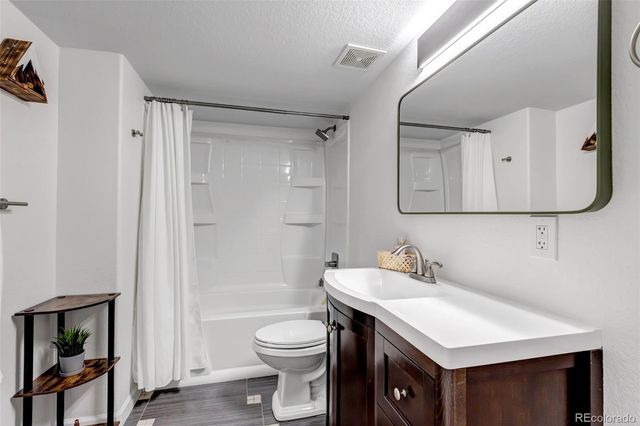 16043 E Tall Timber Lane, Parker, CO 80134