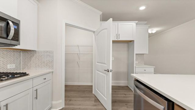 38 Lakeview Point, Dallas, GA 30157