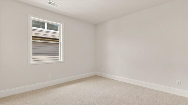 38 Lakeview Point, Dallas, GA 30157