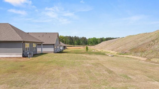 38 Lakeview Point, Dallas, GA 30157