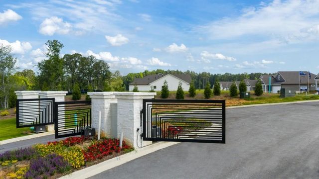 38 Lakeview Point, Dallas, GA 30157