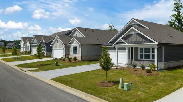 38 Lakeview Point, Dallas, GA 30157