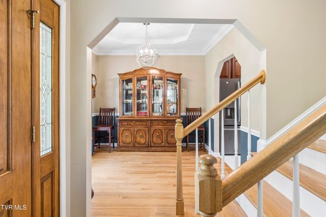 208 Briarfield Drive, Kingsport, TN 37660