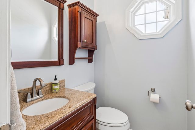 208 Briarfield Drive, Kingsport, TN 37660