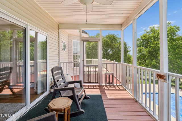 208 Briarfield Drive, Kingsport, TN 37660