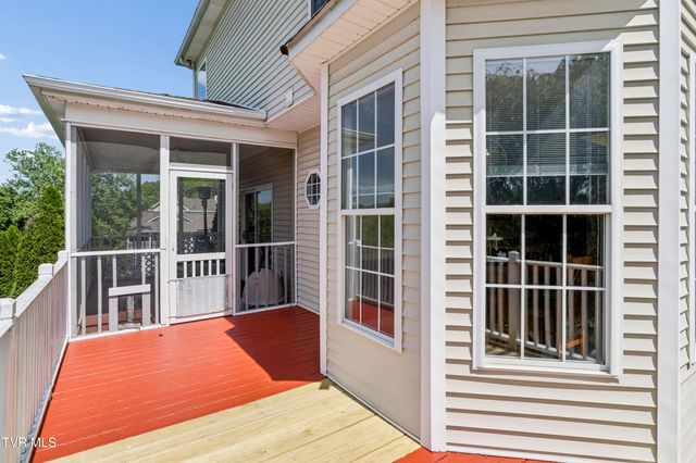 208 Briarfield Drive, Kingsport, TN 37660