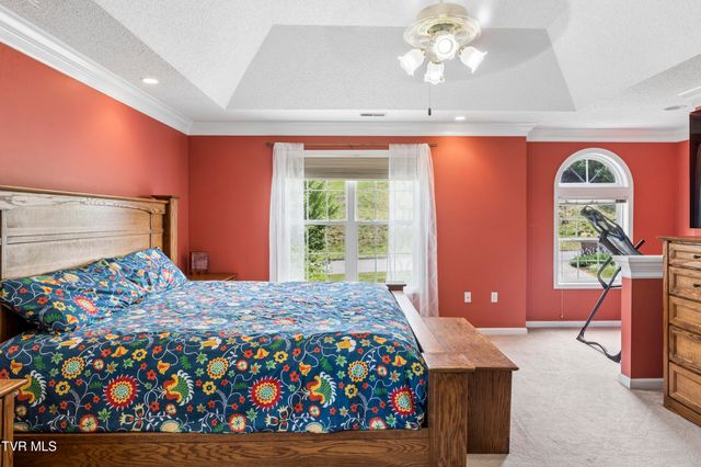 208 Briarfield Drive, Kingsport, TN 37660