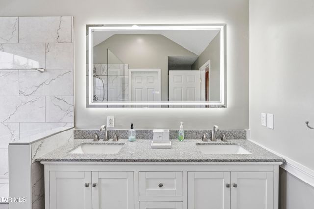 208 Briarfield Drive, Kingsport, TN 37660