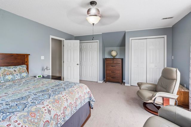 208 Briarfield Drive, Kingsport, TN 37660