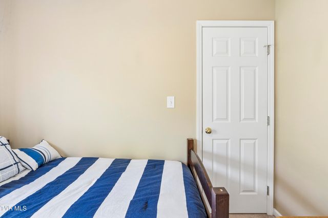 208 Briarfield Drive, Kingsport, TN 37660