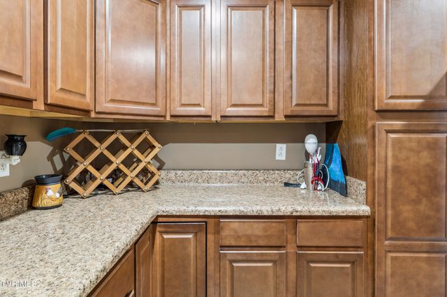 208 Briarfield Drive, Kingsport, TN 37660