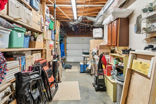 208 Briarfield Drive, Kingsport, TN 37660