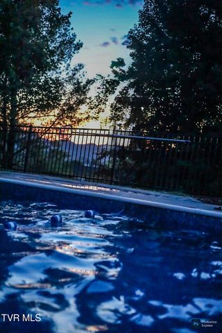 208 Briarfield Drive, Kingsport, TN 37660