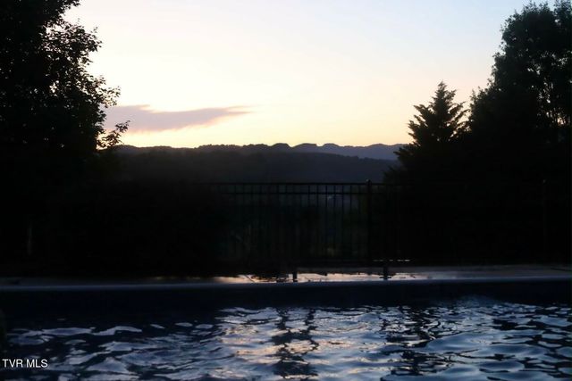 208 Briarfield Drive, Kingsport, TN 37660