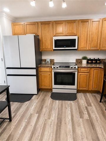 301 Evergreen Hill, Mobile, AL 36609