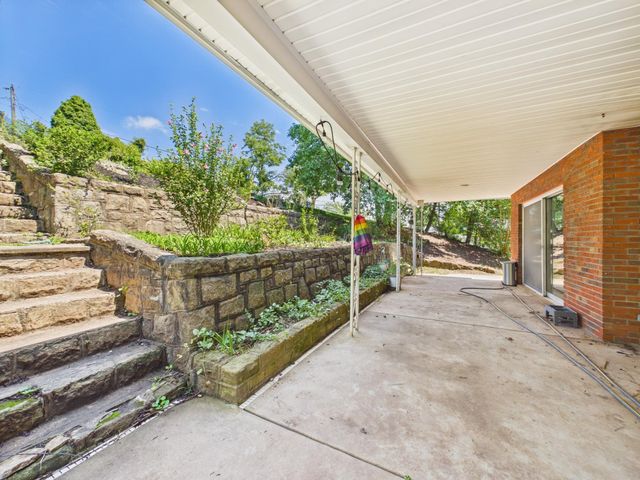 117 Honeysuckle Lane, Huntington, WV 25701