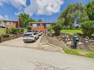 117 Honeysuckle Lane, Huntington, WV 25701