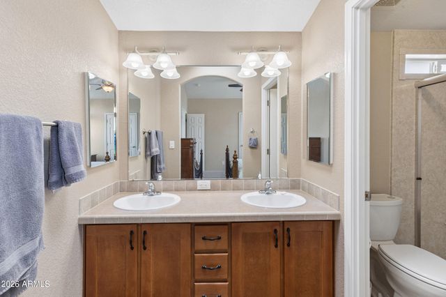 650 N Hawes Road N 4830, Mesa, AZ 85207