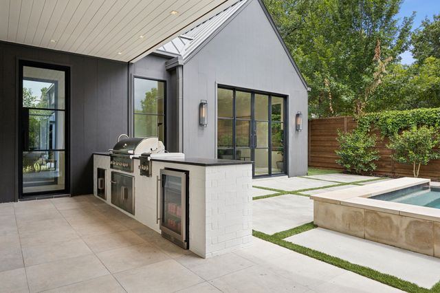 4186 Brookport Drive, Dallas, TX 75229
