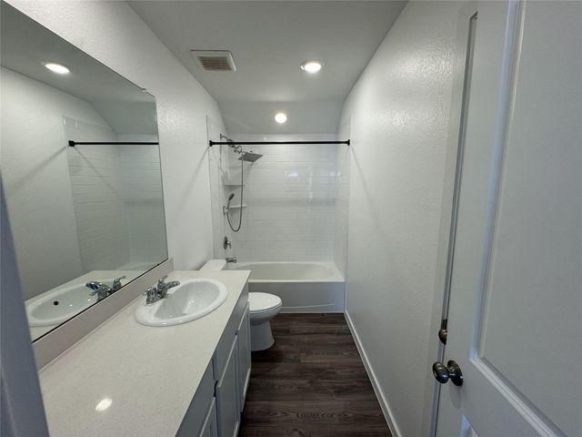 5318 5318 Still Meadow Lane, Richmond, TX 77469