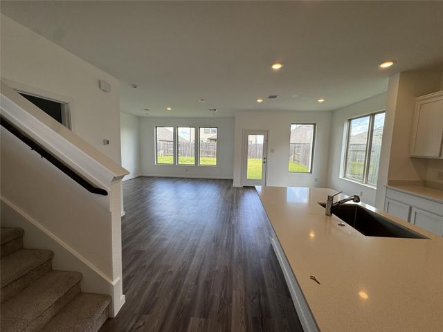 5318 5318 Still Meadow Lane, Richmond, TX 77469