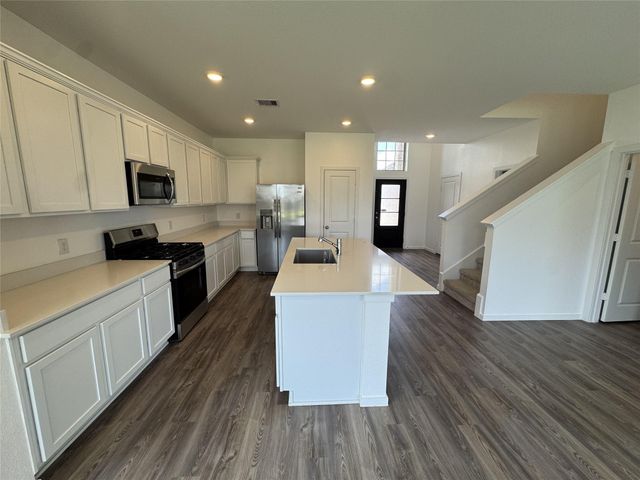 5318 5318 Still Meadow Lane, Richmond, TX 77469