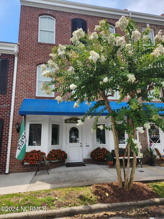 7645 High Market Street Unit 4, Sunset Beach, NC 28468