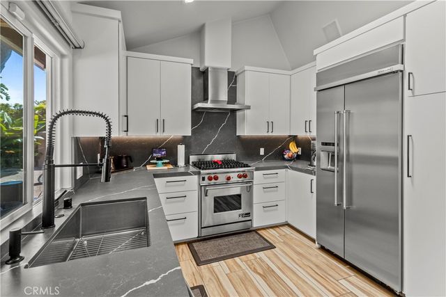 9111 Ellsworth, Huntington Beach, CA 92646