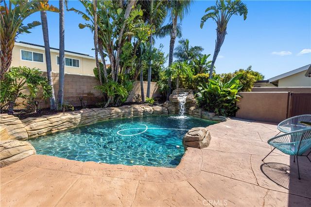 9111 Ellsworth, Huntington Beach, CA 92646