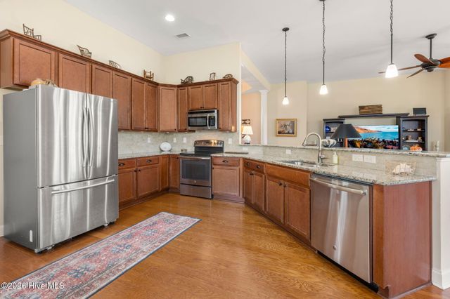 271 Cable Lake Circle, Calabash, NC 28467