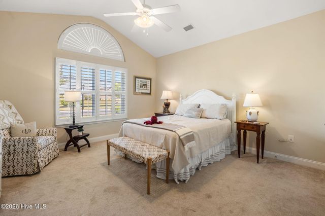 271 Cable Lake Circle, Calabash, NC 28467