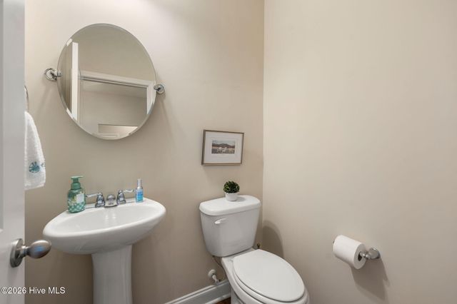 271 Cable Lake Circle, Calabash, NC 28467