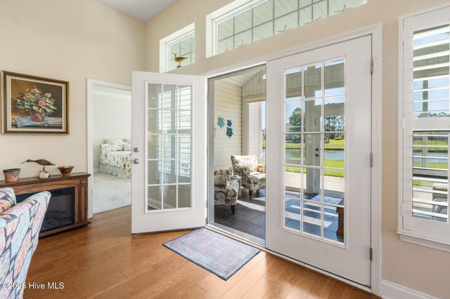 271 Cable Lake Circle, Calabash, NC 28467