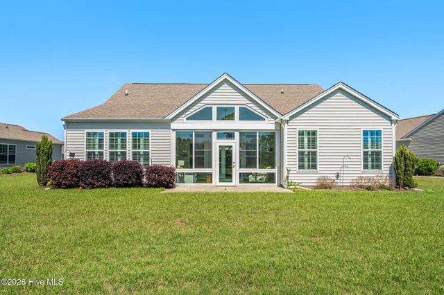 271 Cable Lake Circle, Calabash, NC 28467