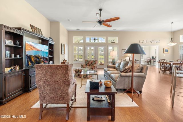 271 Cable Lake Circle, Calabash, NC 28467