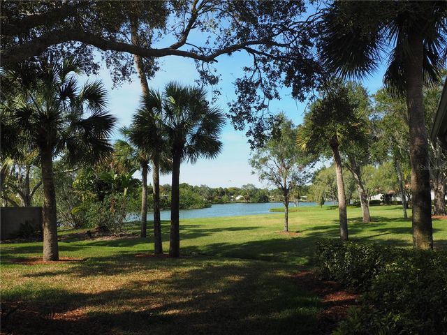 6120 WILSHIRE CIRCLE 6, Sarasota, FL 34238