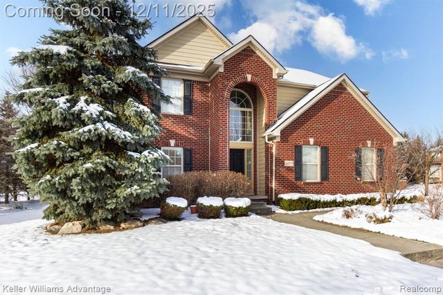 24975 Bloomfield Court, Novi, MI 48375