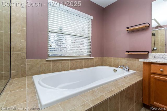 24975 Bloomfield Court, Novi, MI 48375