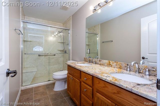 24975 Bloomfield Court, Novi, MI 48375