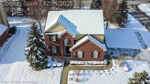24975 Bloomfield Court, Novi, MI 48375