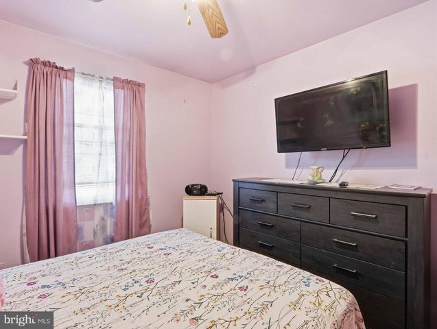 1220 KENT AVE, Baltimore, MD 21207