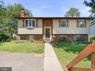 1220 KENT AVE, Baltimore, MD 21207