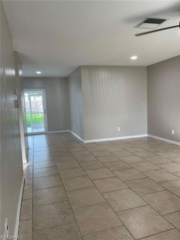 2505 SE 16th PL 2, Cape Coral, FL 33904