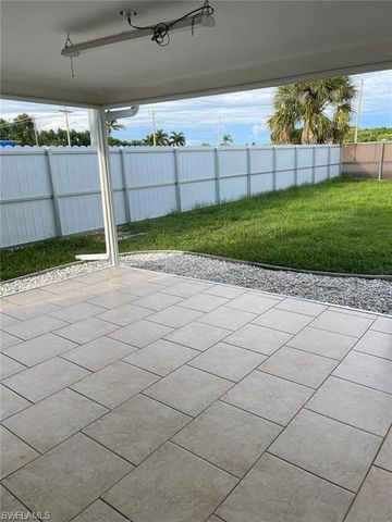 2505 SE 16th PL 2, Cape Coral, FL 33904