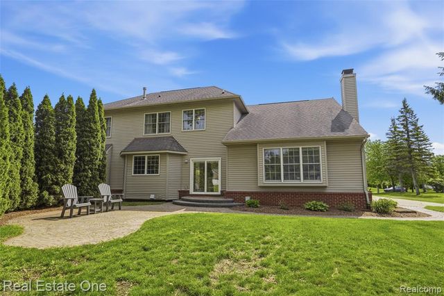 5097 Birkdale Drive, Commerce Twp, MI 48382