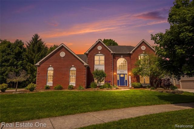 5097 Birkdale Drive, Commerce Twp, MI 48382