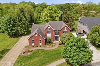 5097 Birkdale Drive, Commerce Twp, MI 48382