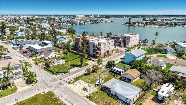 14065 PALM ST, Madeira Beach, FL 33708