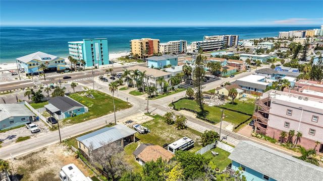 14065 PALM ST, Madeira Beach, FL 33708